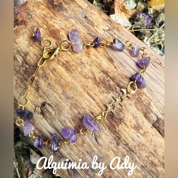 Amethyst dainty beaded bracelet/wisdom and peace/coastal grandma style - Picture 1 of 2